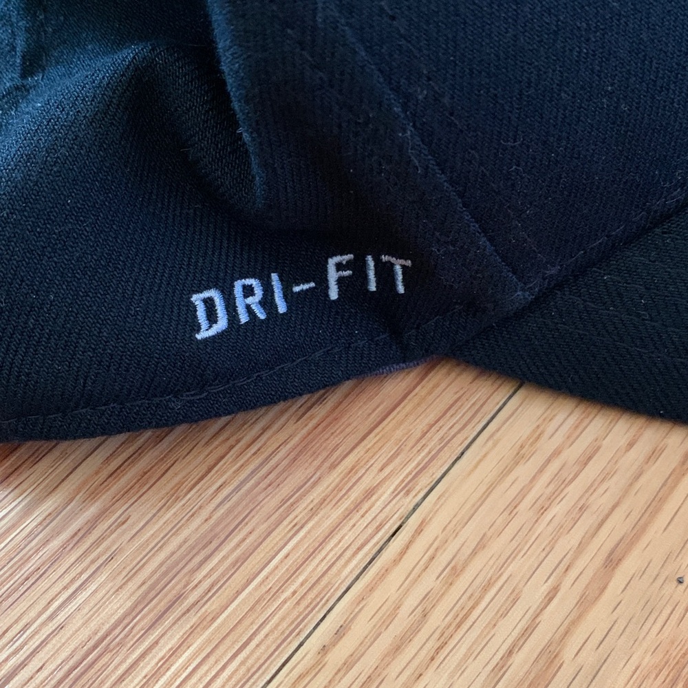 Oregon Ducks hat - Picture 8 of 8